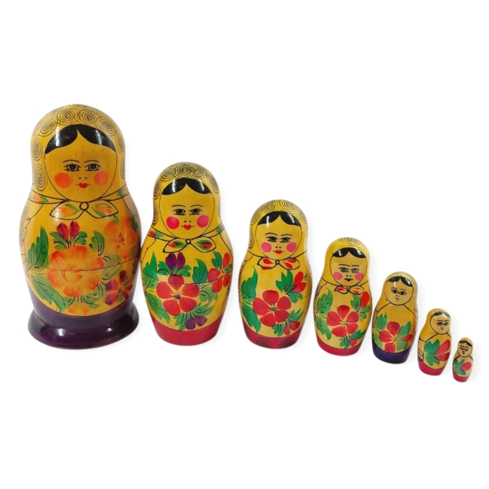 Vintage USSR Wooden Matryoshka Russian Nesting Dolls Set Of 7